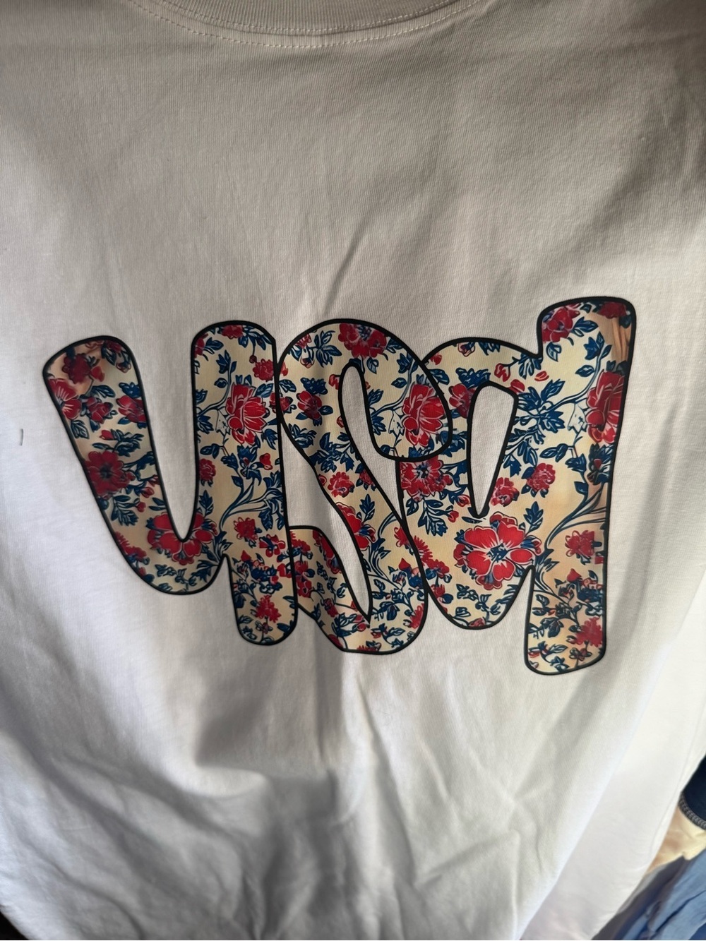 NWOT White Cotton Tee with Red & Blue Floral “USA” Graphic,Size Large - Picture 2 of 6